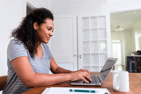 Midlife-career-Woman-Studying-online